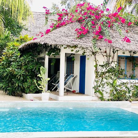 Badolina Bungalows Nungwi Bagian luar foto