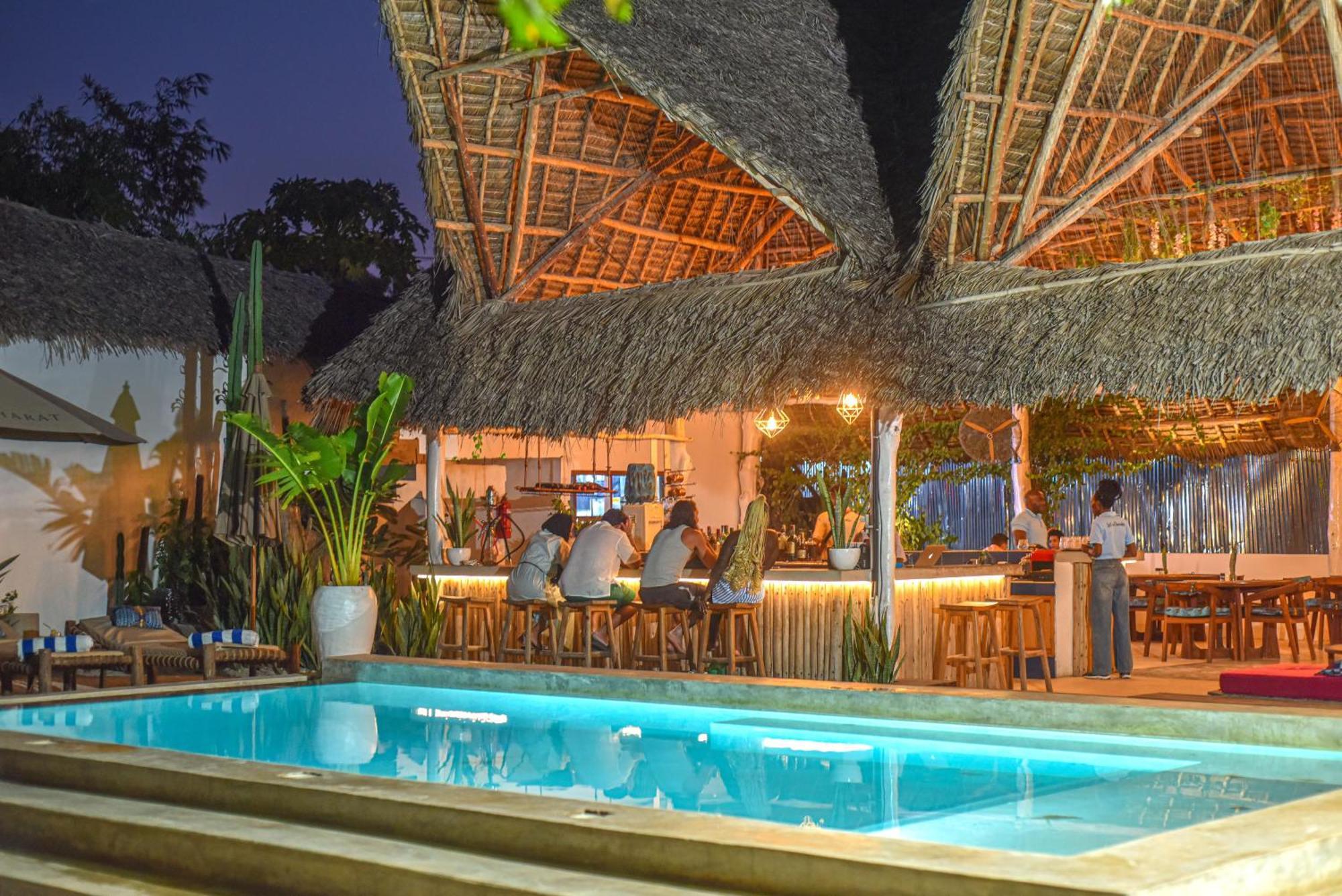 Badolina Bungalows Nungwi Bagian luar foto