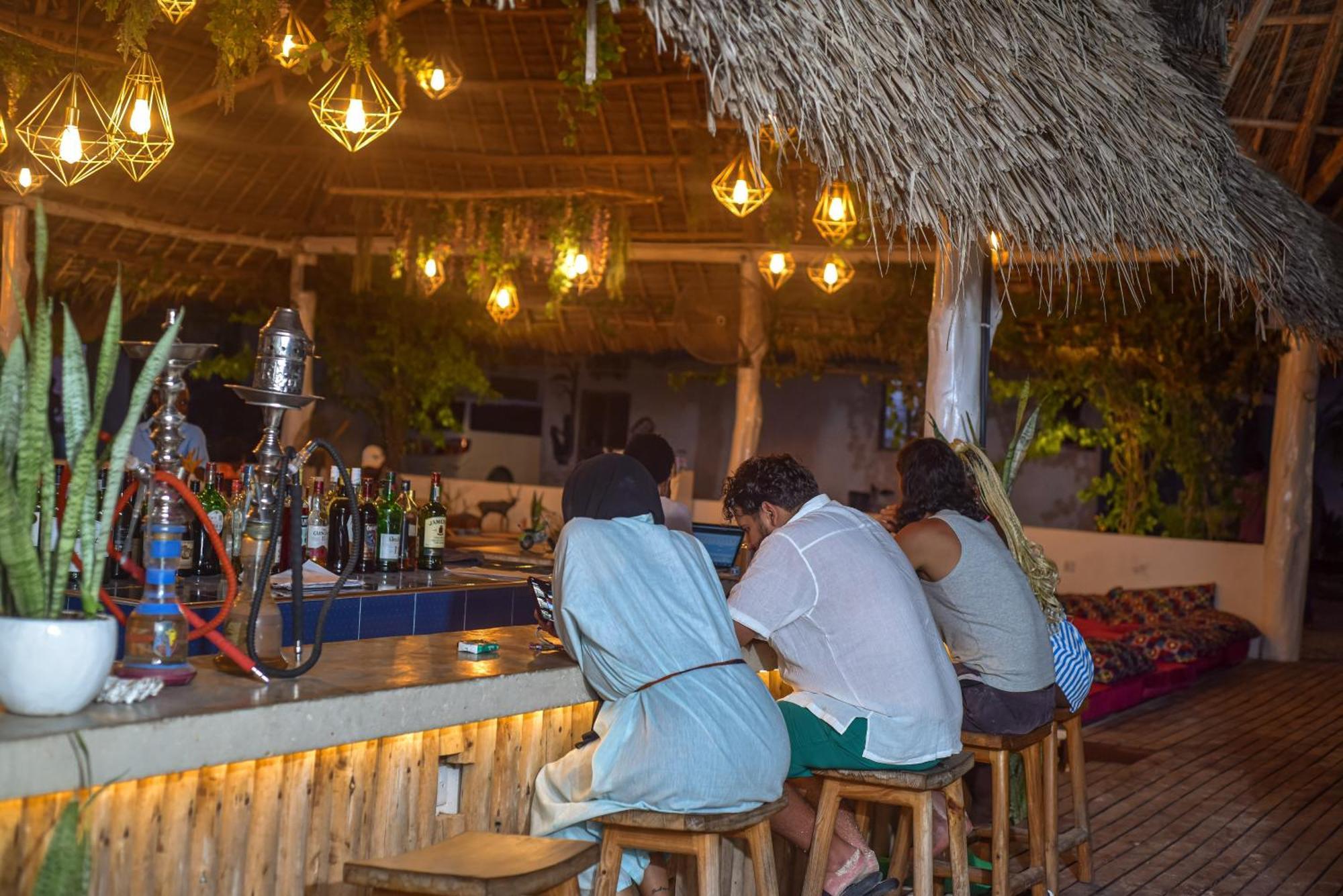 Badolina Bungalows Nungwi Bagian luar foto