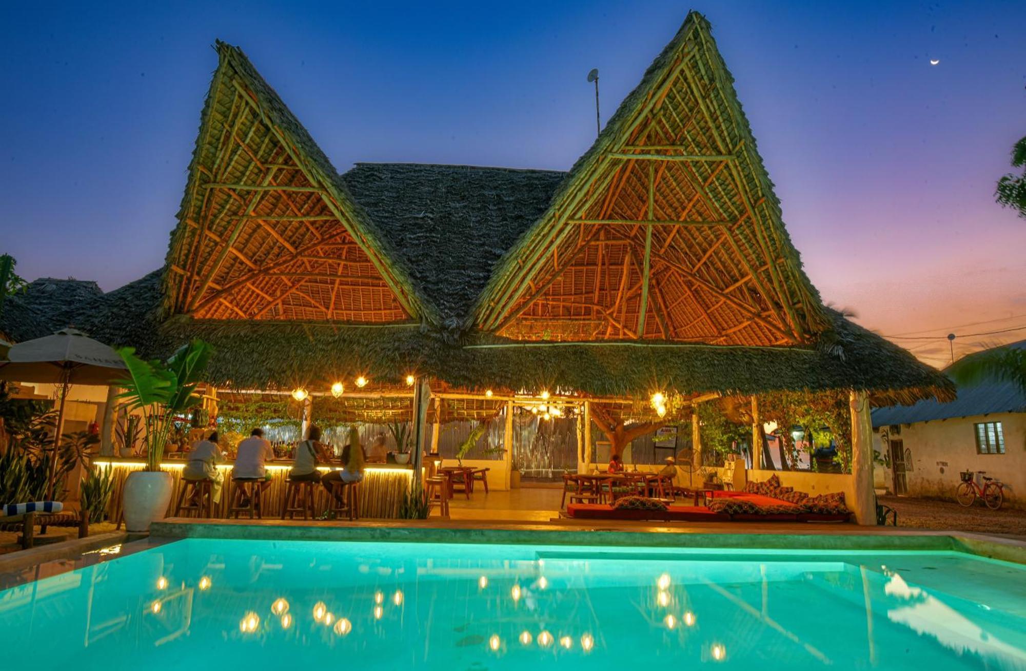 Badolina Bungalows Nungwi Bagian luar foto
