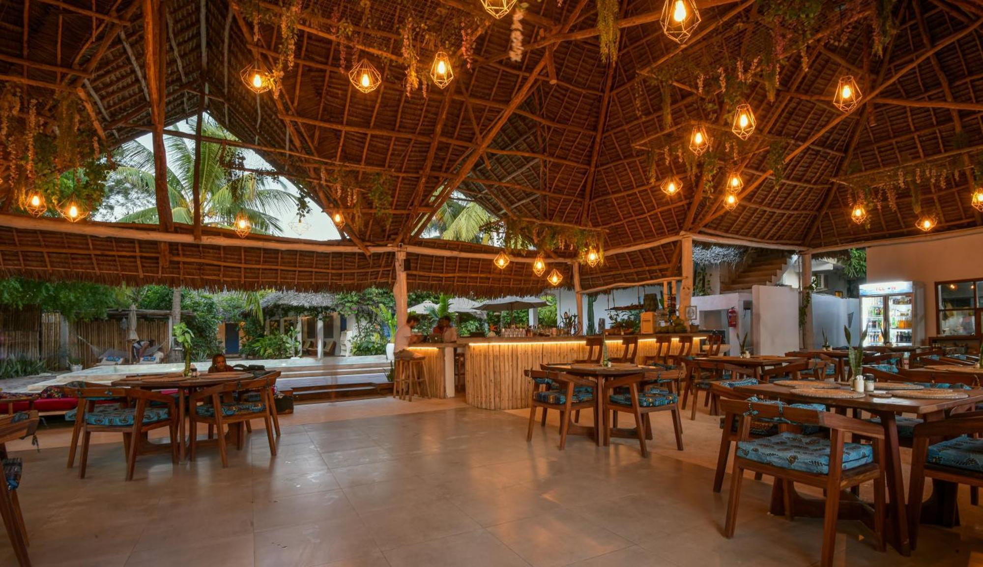 Badolina Bungalows Nungwi Bagian luar foto