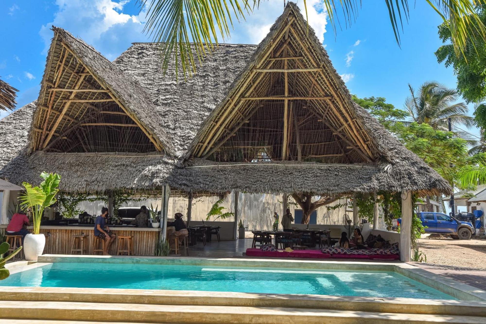 Badolina Bungalows Nungwi Bagian luar foto