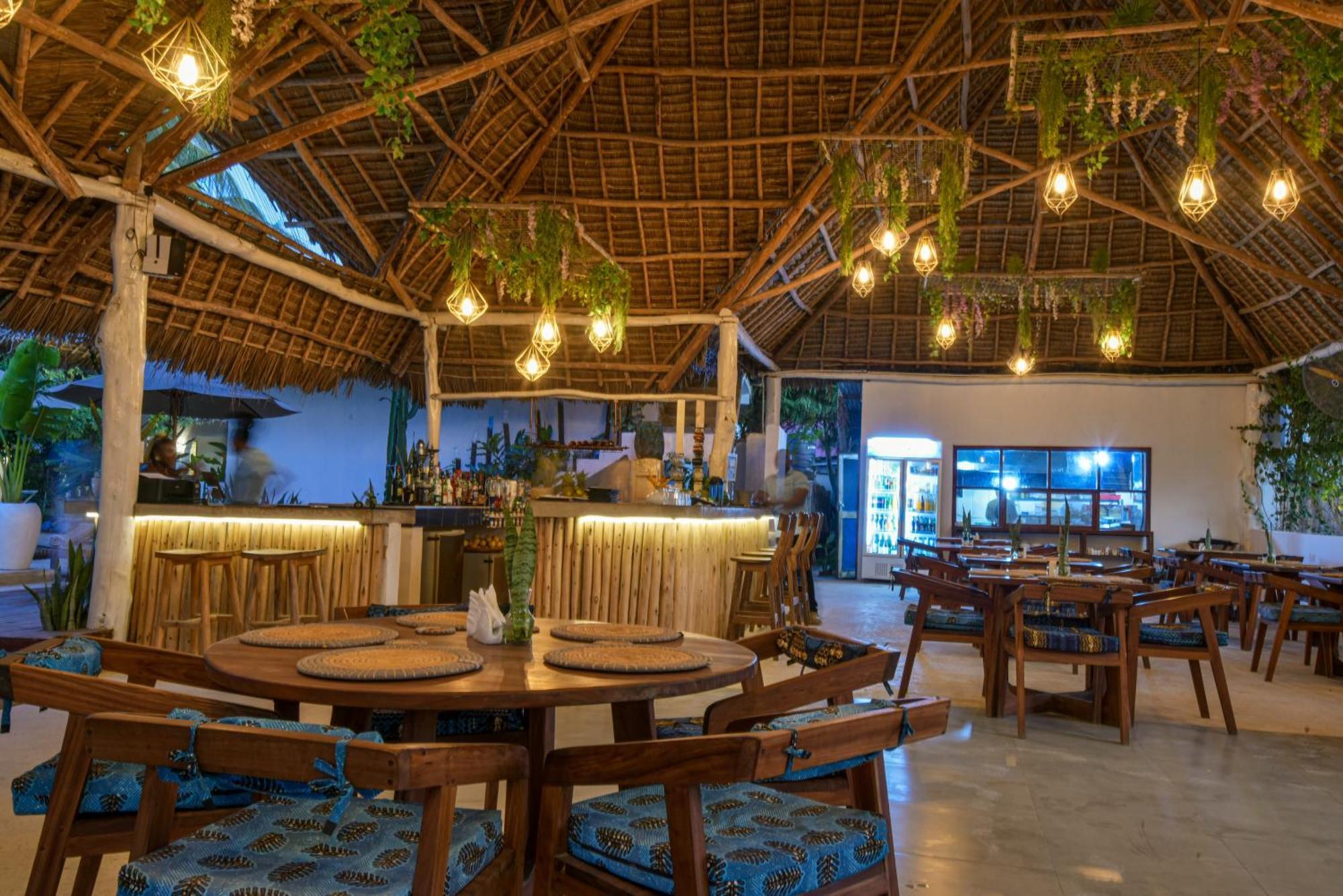 Badolina Bungalows Nungwi Bagian luar foto