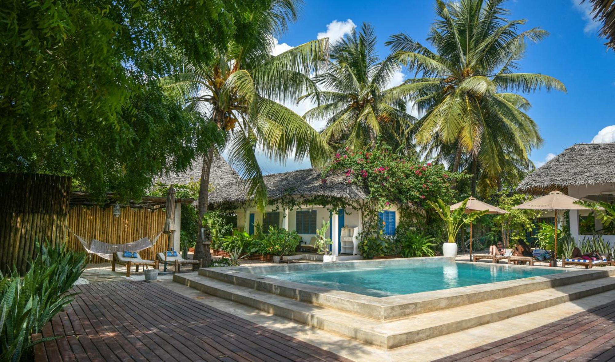 Badolina Bungalows Nungwi Bagian luar foto