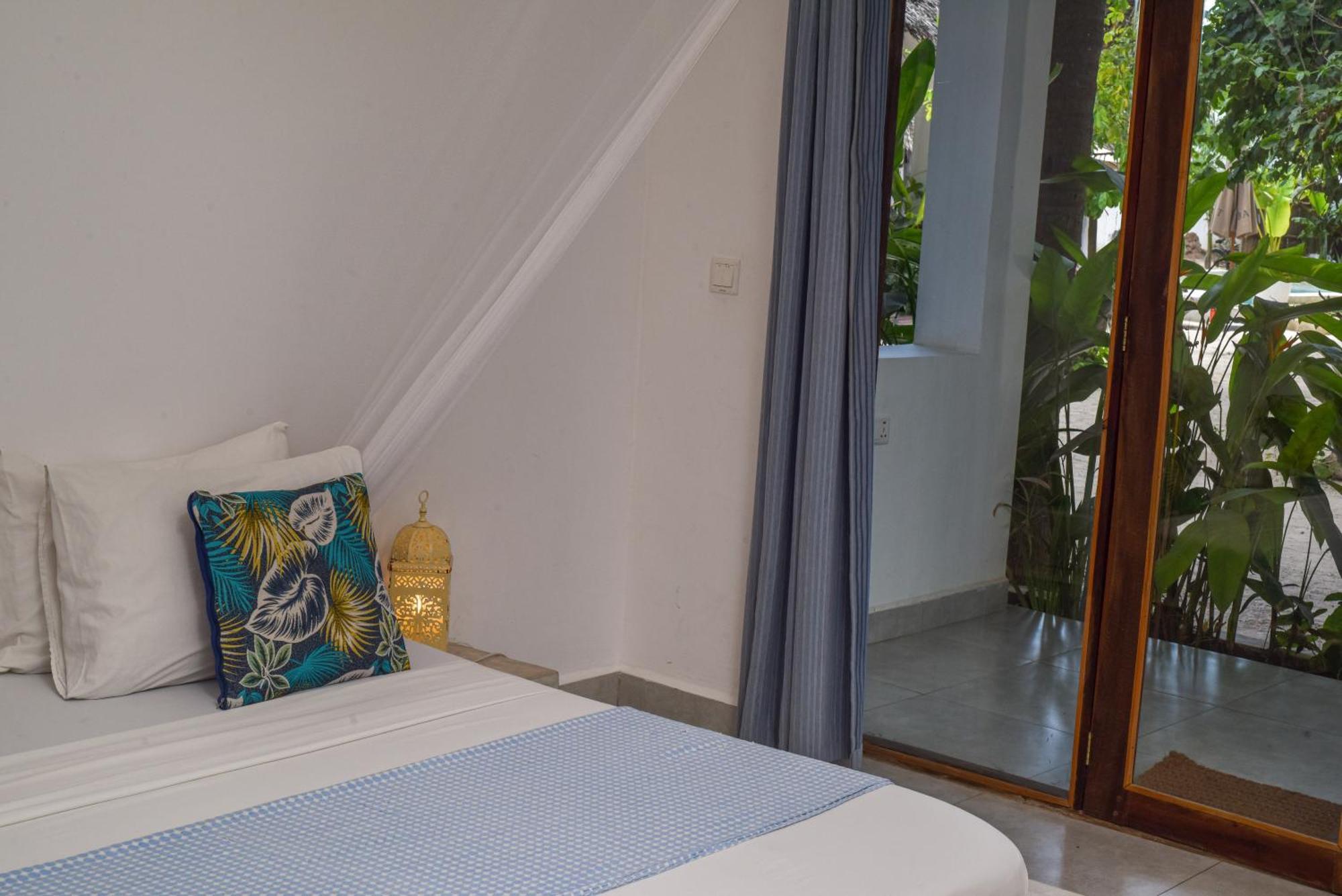 Badolina Bungalows Nungwi Bagian luar foto