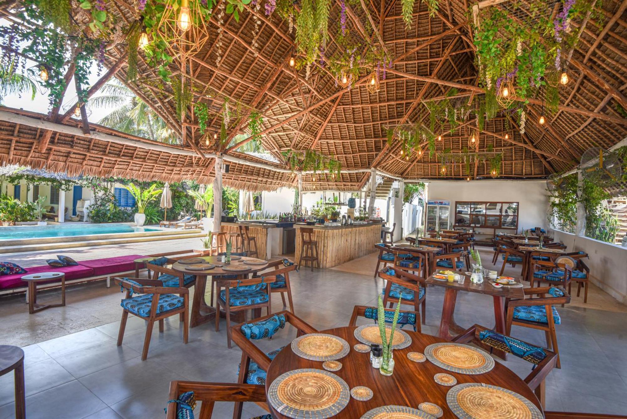 Badolina Bungalows Nungwi Bagian luar foto