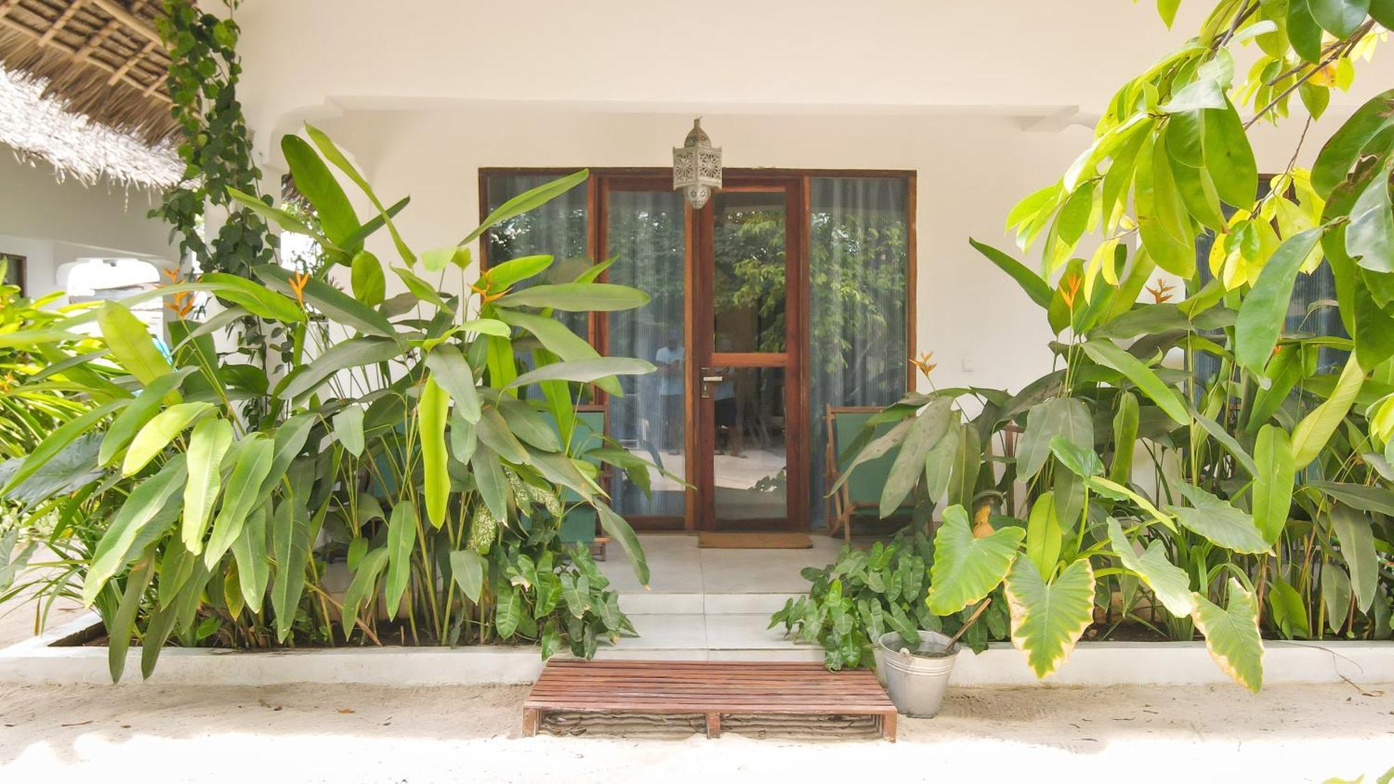 Badolina Bungalows Nungwi Bagian luar foto