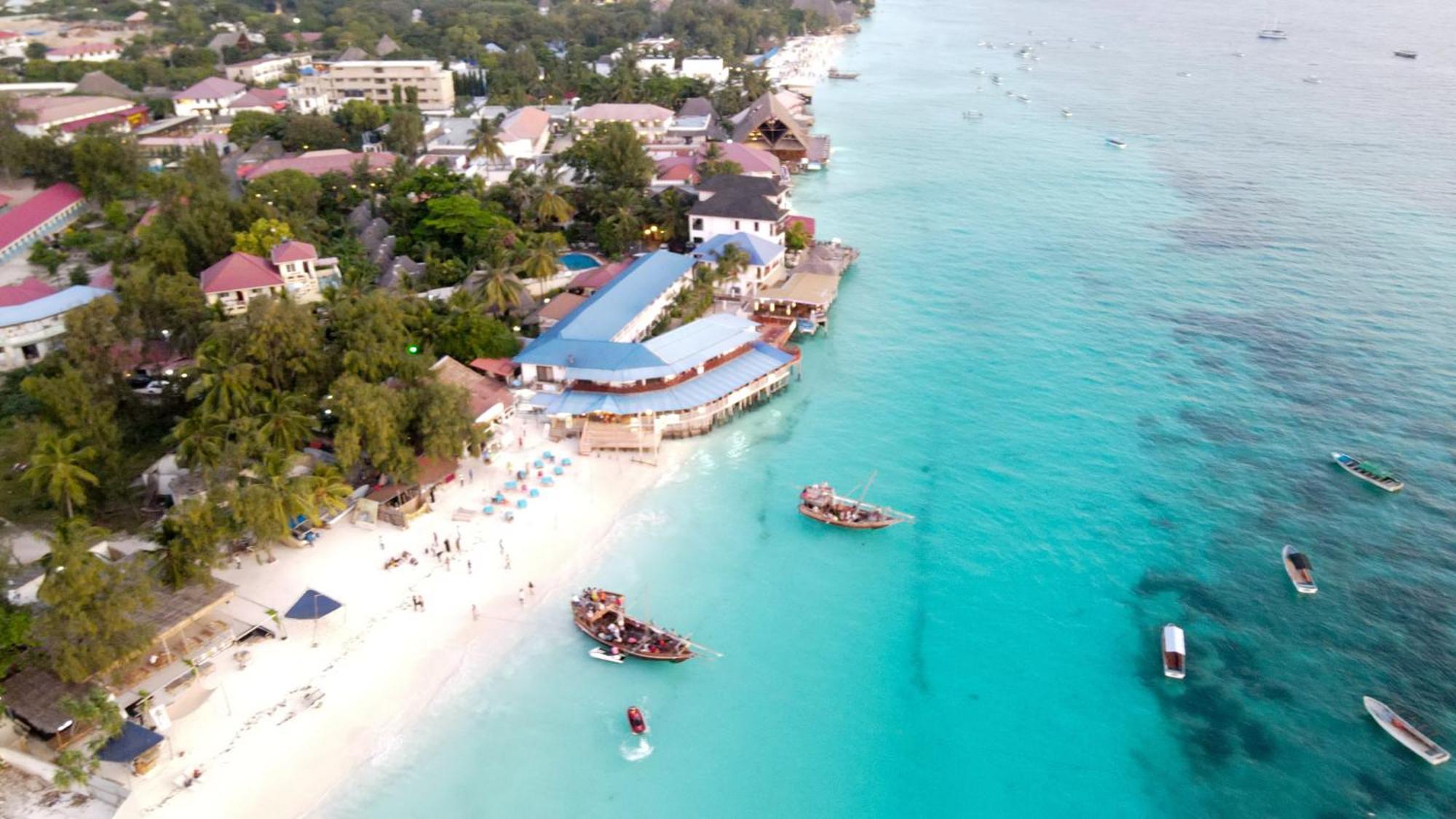 Badolina Bungalows Nungwi Bagian luar foto